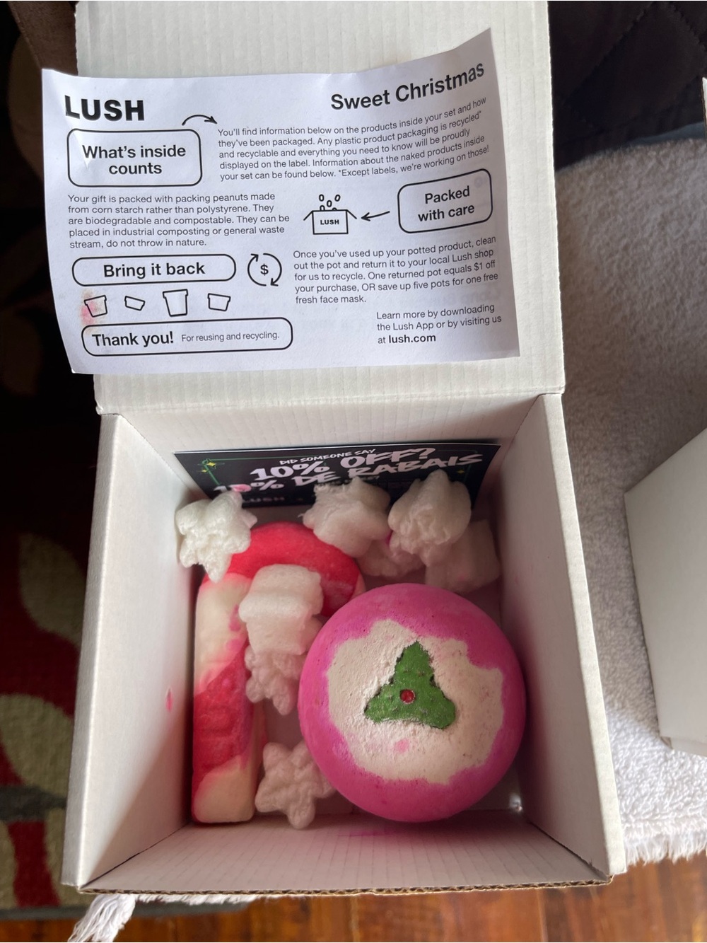 LUSH Sweet Christmas Pink Bath Bomb & Bubble Bar Set